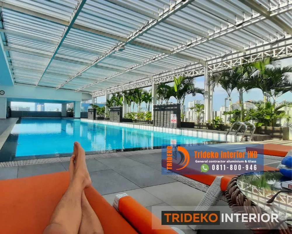 Atap Kolam renang hotel sistem buka tutup