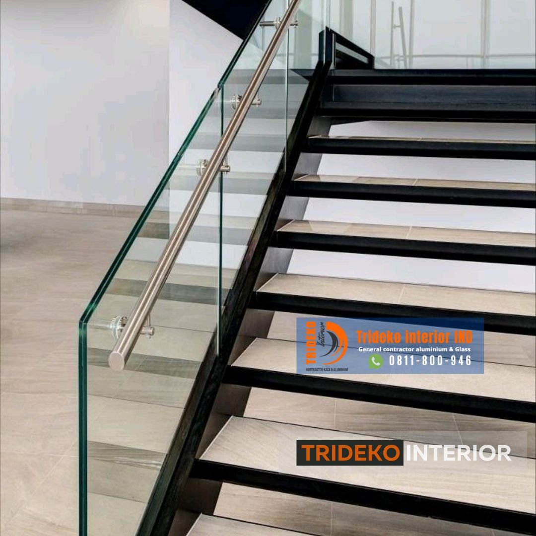 Railing kaca rumah mewah