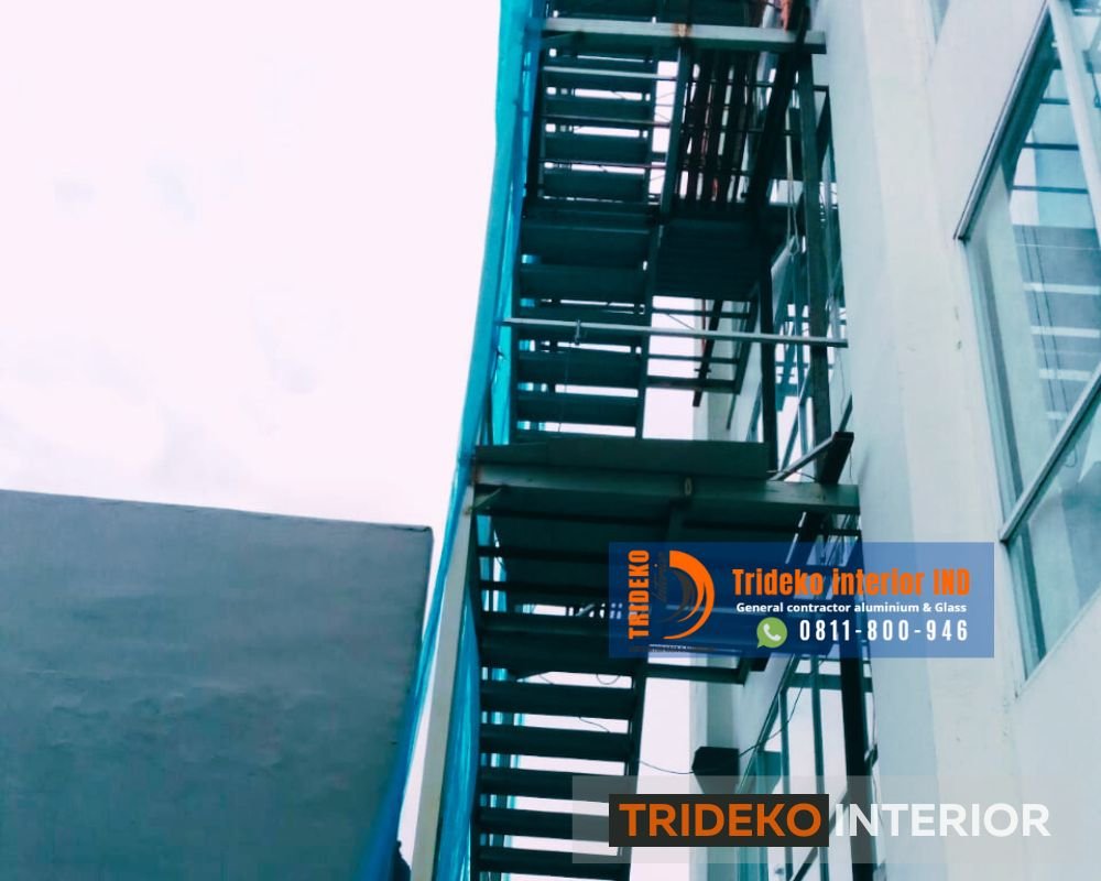 Kontraktor tangga darurat Gedung
